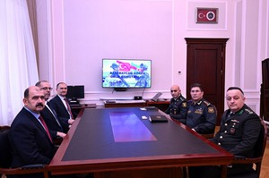 Azərbaycanın müdafiə naziri Türkiyənin Milli Müdafiə Universitetinin rektoru ilə görüşüb
