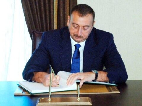 Prezident onları təltif etdi