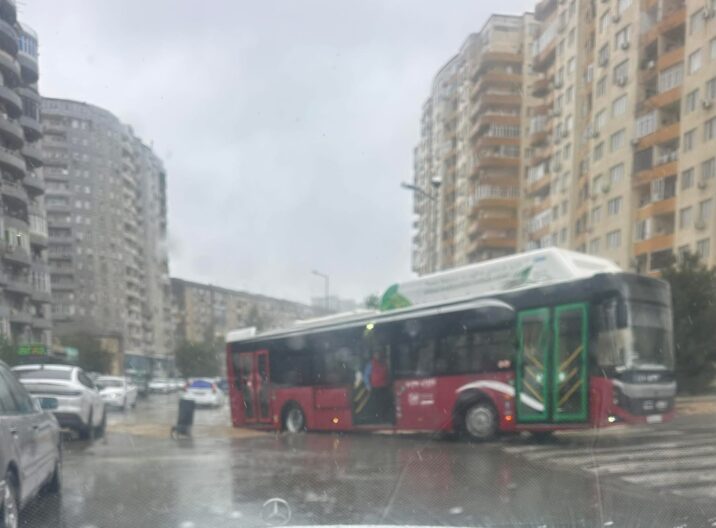Yağış yağdı, Bakı “çökür”- Kimdir künahkar?
