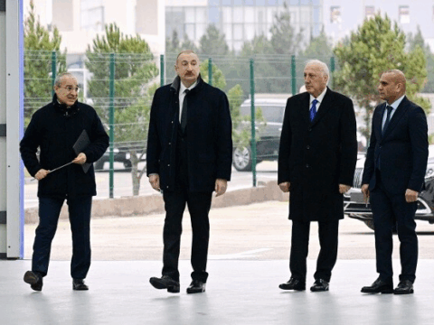 Prezident Sumqayıtda zavodun açılışında – Foto