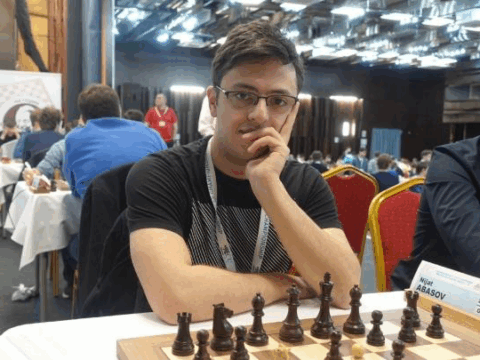 Azərbaycan şahmatçısı Avropa çempionatında liderliyə yüksəldi