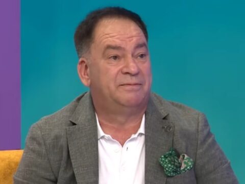 Yoldaşım parolu bilir, amma  beş gündən bir dəyişirəm