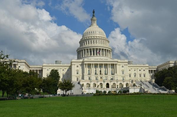 Avropa yavaş-yavaş özünü öldürür – Ağ Ev