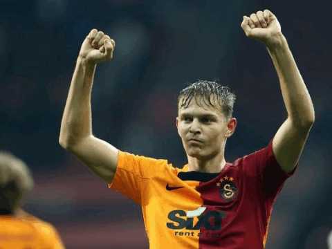 “Qalatasaray” onunla yolları ayırdı