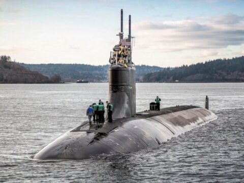 ABŞ-ın nüvə sualtı qayığı Cənubi Koreya limanına daxil olub