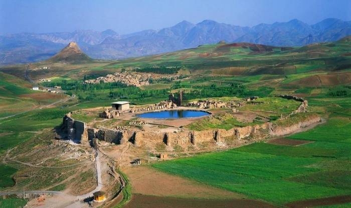 İrəvanda “60 kənd boşaldılır” panikası İrəvanda “60 kənd boşaldılır” panikası