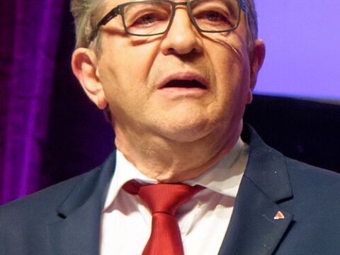 Zelenskinin Rusiya ilə sülh sazişi imzalamaq mandatı yoxdur – Fransa siyasətçisi