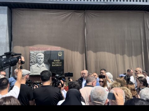 Xətaidə şəhid  Rəşid Bağırovun  büstü qoyuldu