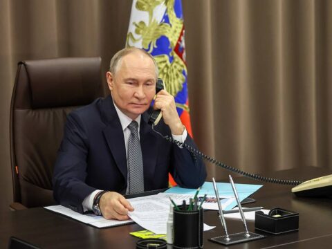 Putin və Netanyahu İran ətrafındakı vəziyyəti müzakirə ediblər