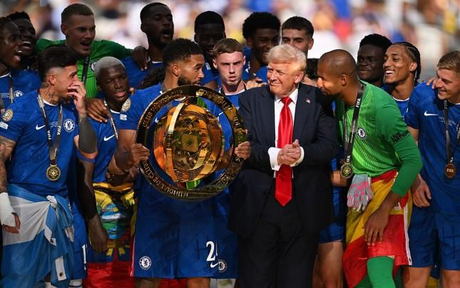 Tramp bu gün Sülh Mükafatı alacaq