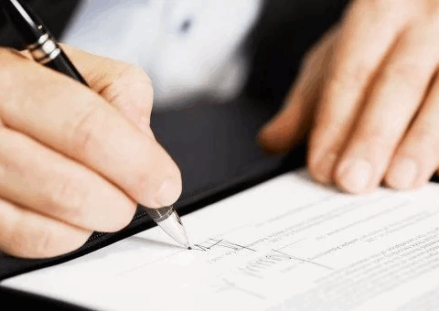 Bu hallarda əmək müqaviləsinə xitam veriləcək