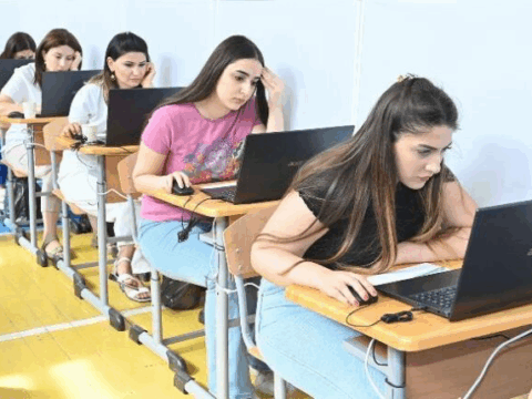 İki mindən çox müəllim sertifikatlaşdırma imtahanında keçid balını toplaya bilməyib