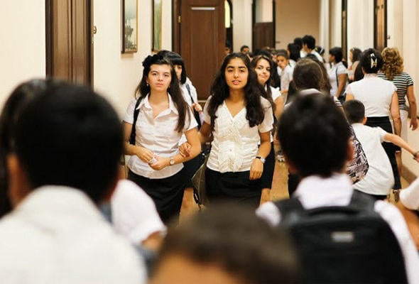 Lisey və gimnaziyalara qəbul yalnız bu siniflər üzrə aparılacaq Lisey və gimnaziyalara qəbul yalnız bu siniflər üzrə aparılacaq