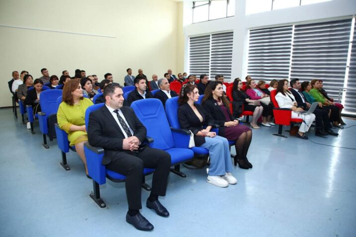 “Bir məktəb-bir klub” layihəsinə start verilir “Bir məktəb-bir klub” layihəsinə start verilir
