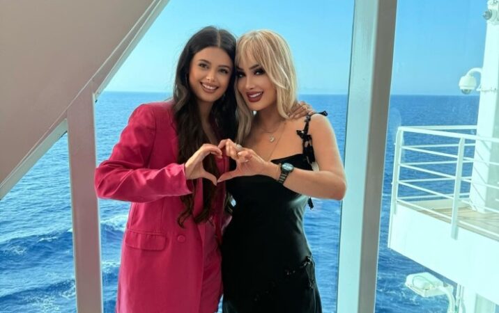 “Qızımın 20 yaşı var, hələ də sosial şəbəkəyə girməyə qoymuram“