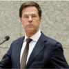 Ukraynaya əlavə silah vermək lazım deyil – Rutte
