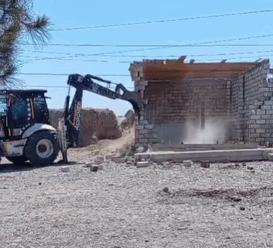 Füzulidə qanunsuz tikililər söküldü – FOTO/VİDEO