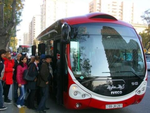 Bakıda daha 3 ünvanda minib-düşmə yerləri yaradıldı