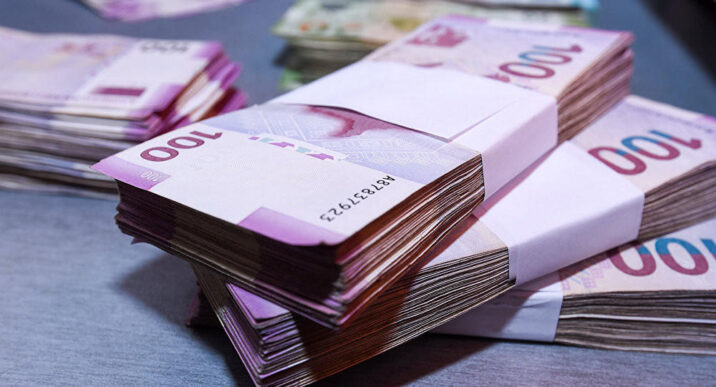 Manatın nominal və real qiyməti effektiv məzənnələri azaldı Manatın nominal və real qiyməti effektiv məzənnələri azaldı