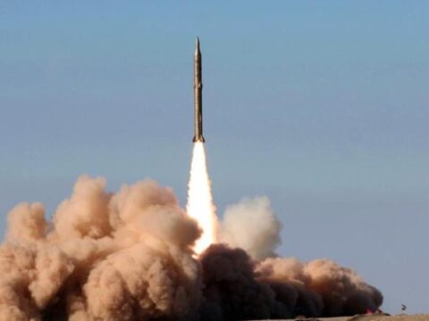 İran ABŞ-ın regiondakı bazalarına hücum etdi