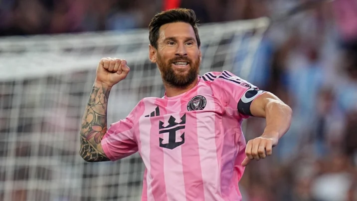 Zədədən sonra ilk matçına çıxan Messi baxımlı qol vurdu-Video