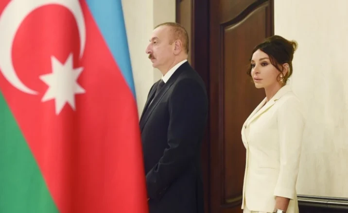 Prezident və birinci xanım Ağdərə sakinləri ilə görüşdülər Prezident və birinci xanım Ağdərə sakinləri ilə görüşdülər