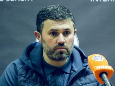 “Kəpəz” yeni baş məşqçi ilə razılığa gəldi