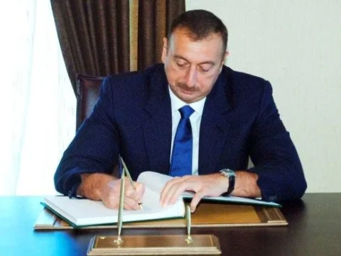 Prezident fərman imzaladı