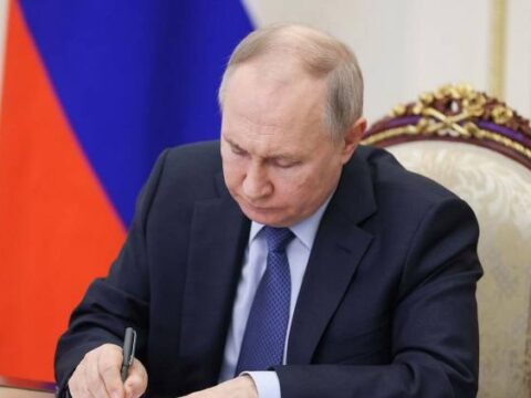 Putin miqrantlarla bağlı konsepsiyasını təsdiqlədi