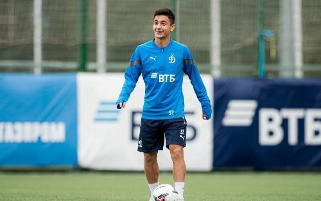 AFFA-nın danışıqlar apardığı futbolçu Rusiya millisində AFFA-nın danışıqlar apardığı futbolçu Rusiya millisində