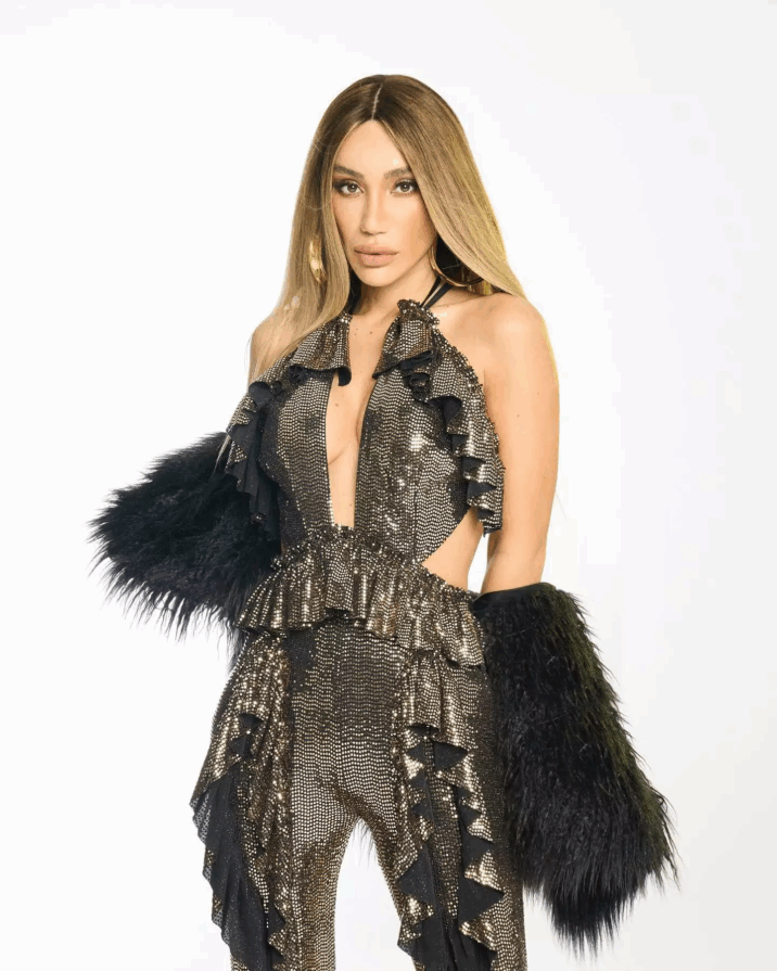 Oğlundan Röyaya SÜRPRİZ – FOTO