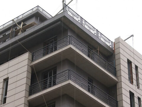 Bakıda bu insanlar küçələrdə qalıblar: 9 il əvvəl evlərini söküblər ki… – VİDEO