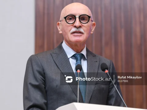 Firudin Qurbanov: “Süni intellektin sürətli inkişafı dünyaya və ekologiyaya mənfi təsir edir