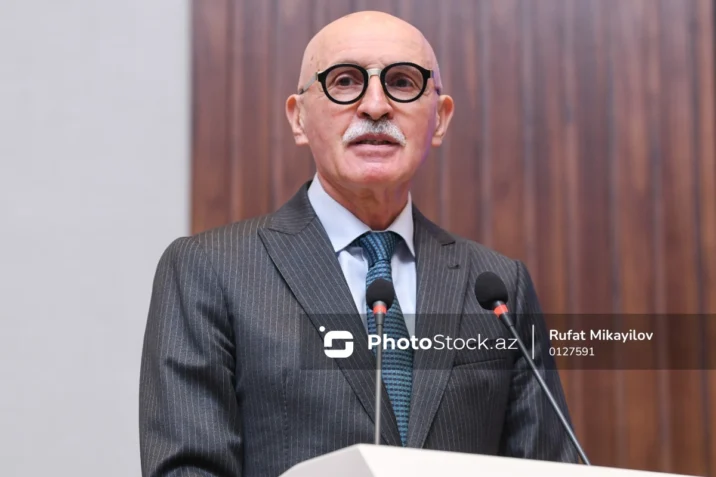 Firudin Qurbanov: “Süni intellektin sürətli inkişafı dünyaya və ekologiyaya mənfi təsir edir