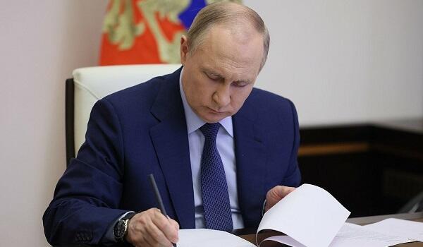 Putin qanunu imzaladı: Hindistan təyyarələri Rusiyaya gələcək