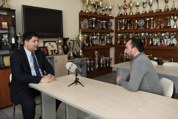 AGF-nin baş katibi: “Beş güləşçimizin DÇ-nin finalına çıxması fenomenal nəticədir”
