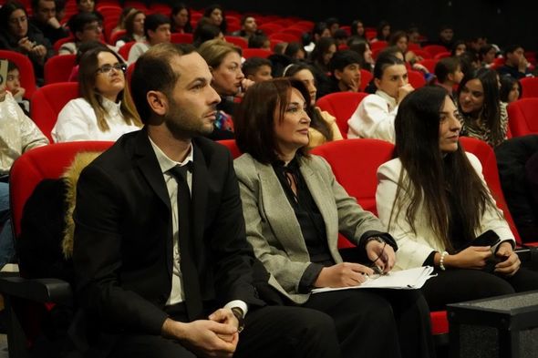 Laçın şəhərində müasir kitabxana istifadəyə verilib Laçın şəhərində müasir kitabxana istifadəyə verilib