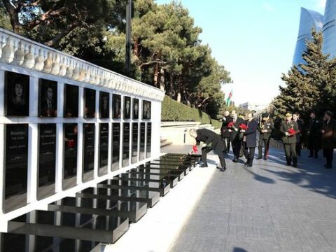 Zakir Həsənov Türkiyənin milli müdafiə nazirinin müavini ilə ordudakı islahatlardan danışdı