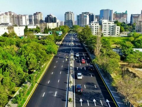 Bakının Tbilisi prospektində təmir işləri başa çatıb