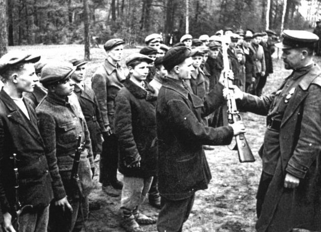 Hitlerin “sövdələşmə” təklifi – Almaniya büdcəsi BELƏ darmadağın olub Hitlerin “sövdələşmə” təklifi – Almaniya büdcəsi BELƏ darmadağın olub