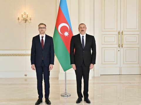 Prezident İsveçin Azərbaycanda yeni təyin olunan səfirinin etimadnaməsini qəbul etdi – FOTO