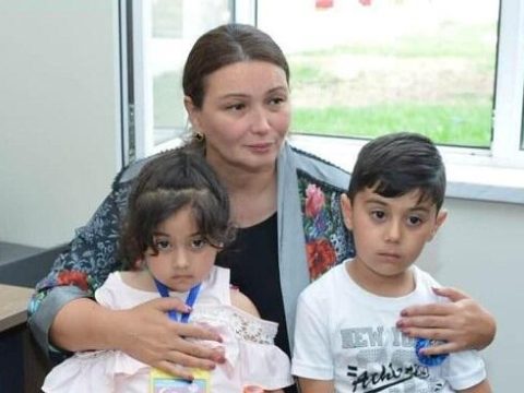 Millət vəkili şəhidimizin ailəsi ilə görüşdü