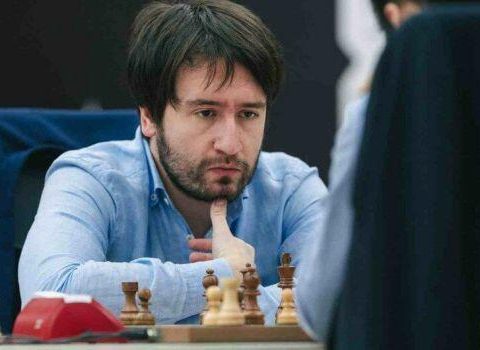 Teymur, nəhayət, ilk qələbəsini qazandı