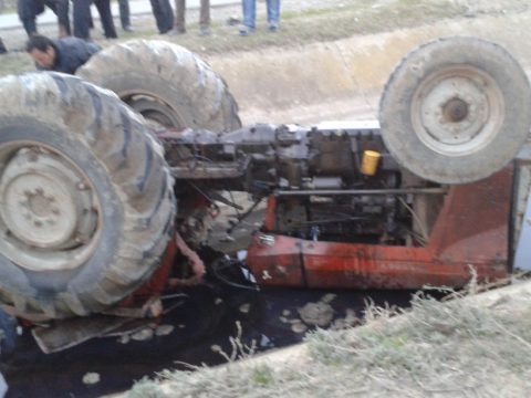 Şəkidə traktor aşdı: sürücü və qardaşı oğlu öldü